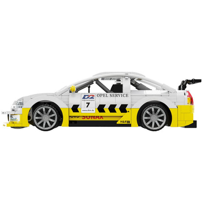 1/20 CaDA Opel Astra V8 Coupe Building Kit assembled model
