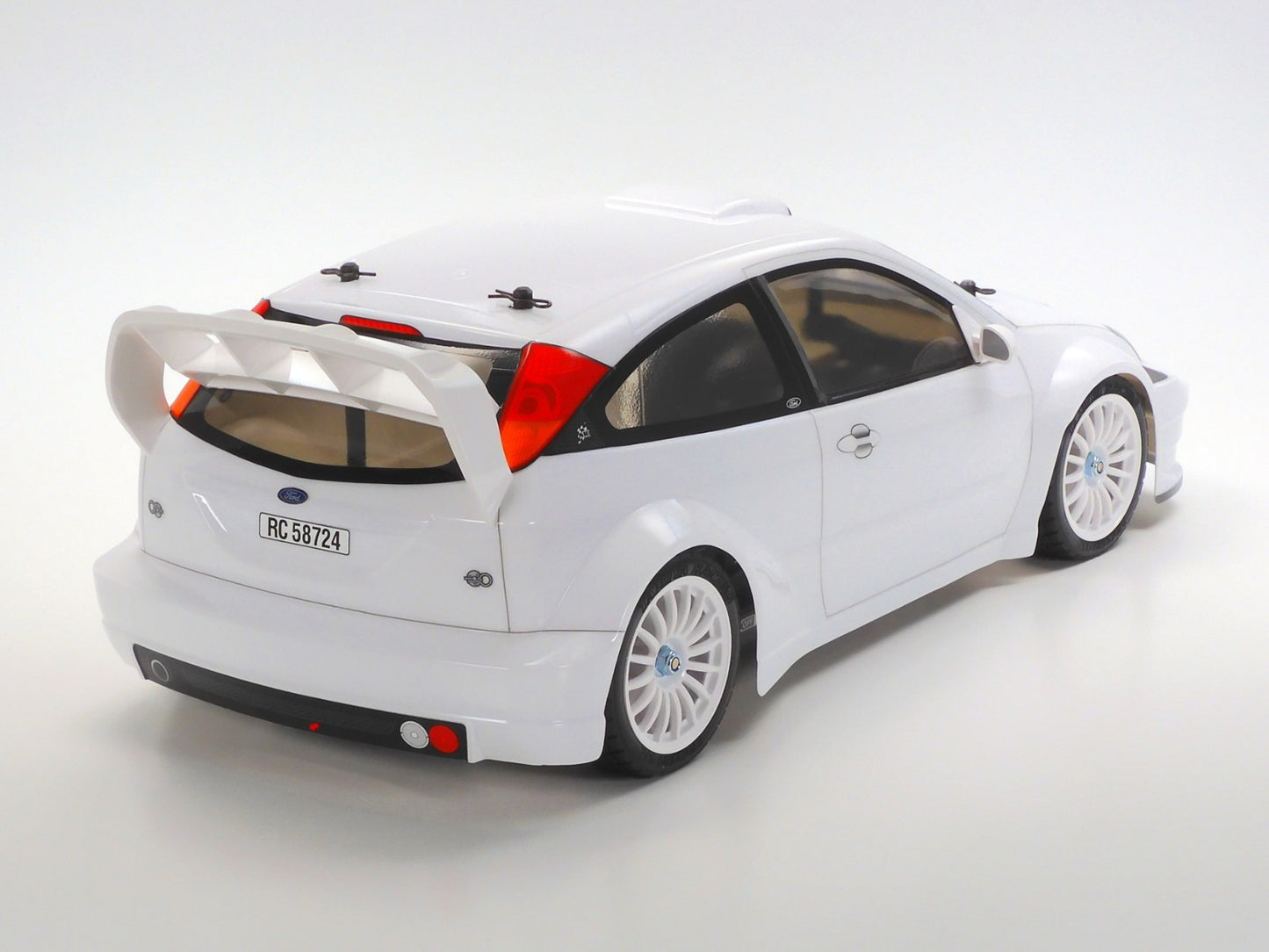 RC rally car Tamiya Ford Focus RS Custom TT-02 kit