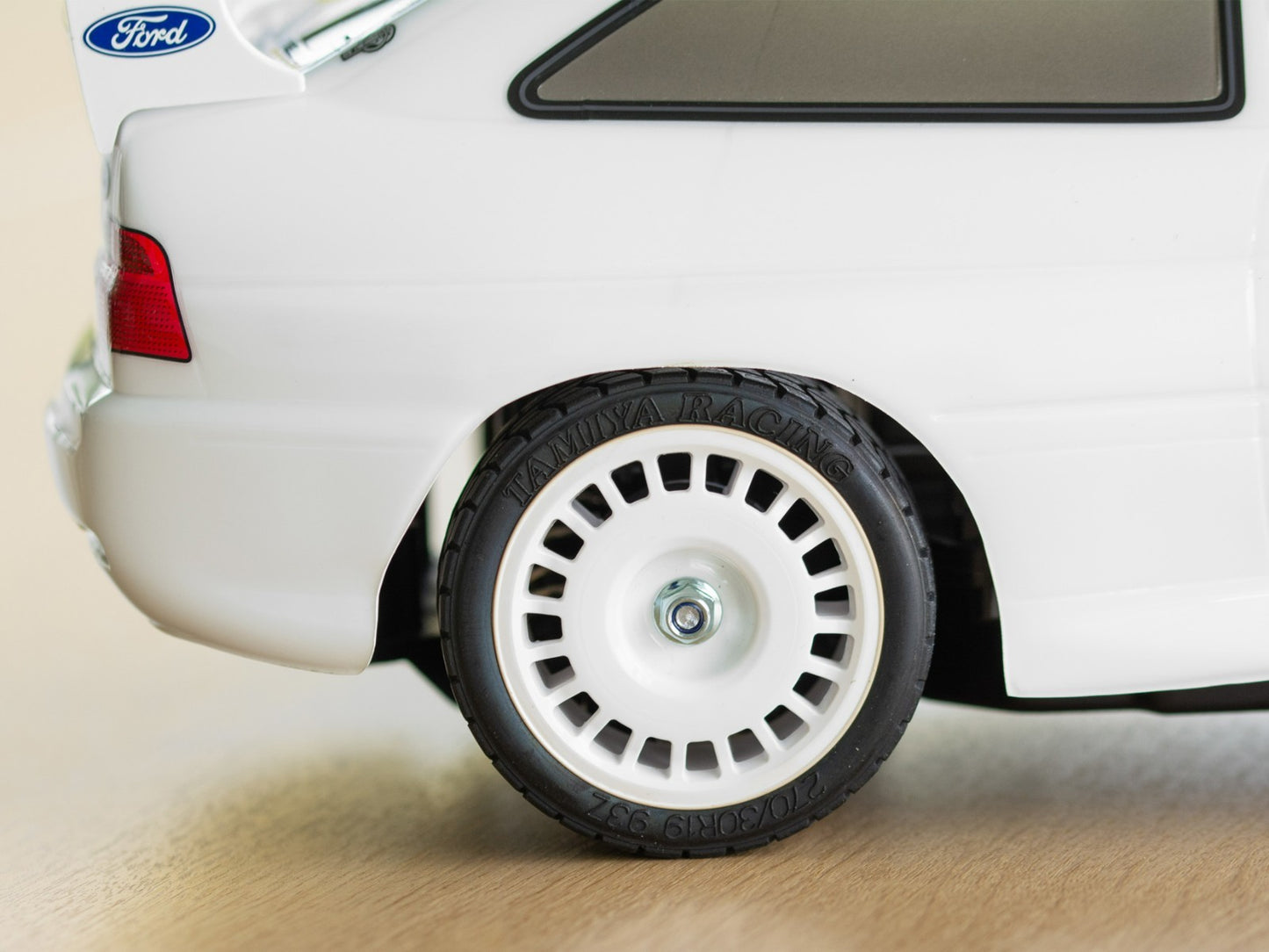 RC rally car Tamiya Ford Escort Cosworth 1998 TT-02 kit