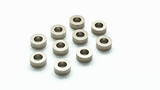 Pack of 10 aluminium M3 2.0mm flat gasket washers, used as spacer shims for precise RC car assembly